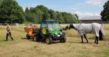 Praxistest: Digger 03 ST & John Deere Gator