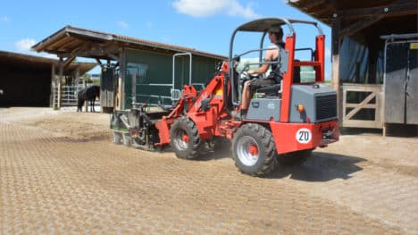 Farm-Servant im Einatz